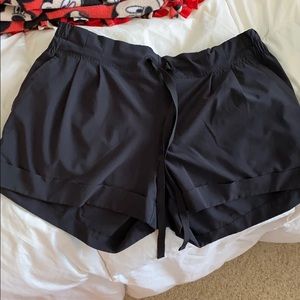 Black Lululemon shorts with pockets